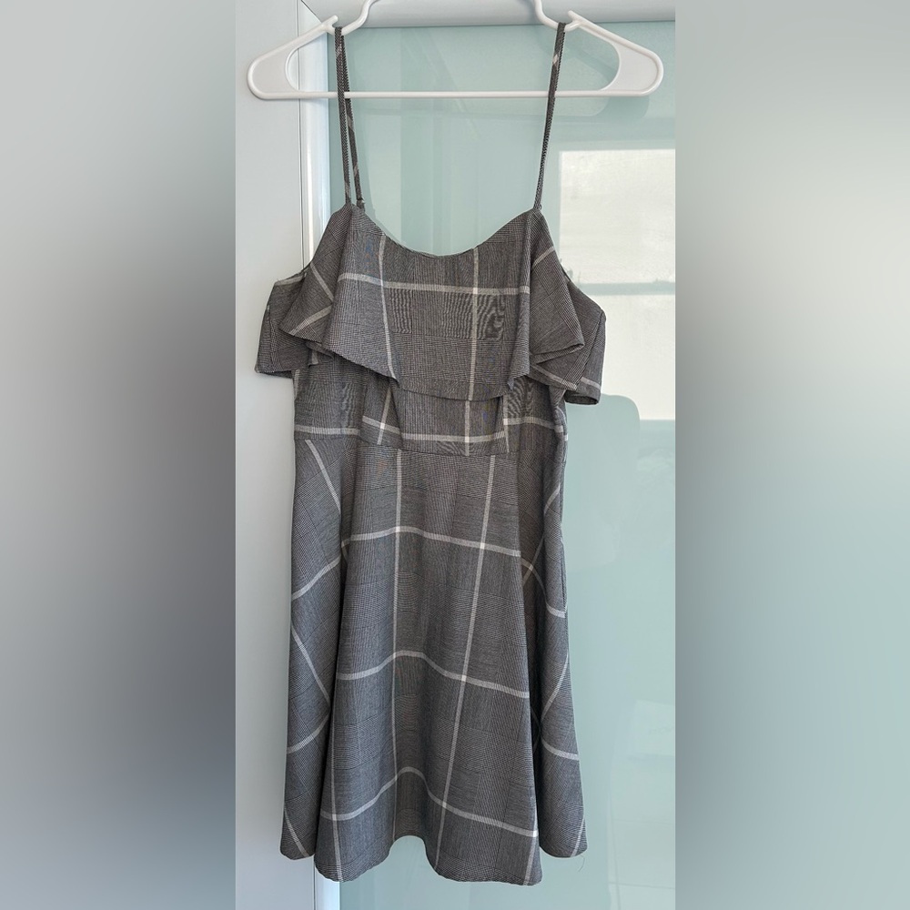Forever 21 mini dress. Checkered pattern. Size M